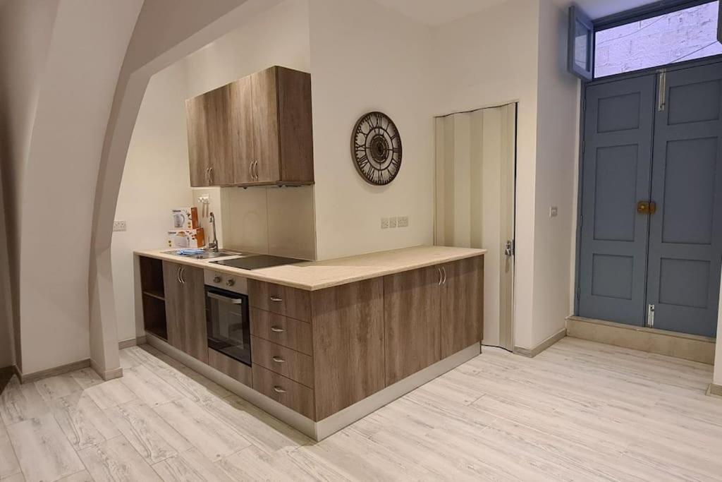 Highly Finished Studio Home In La Valette Extérieur photo