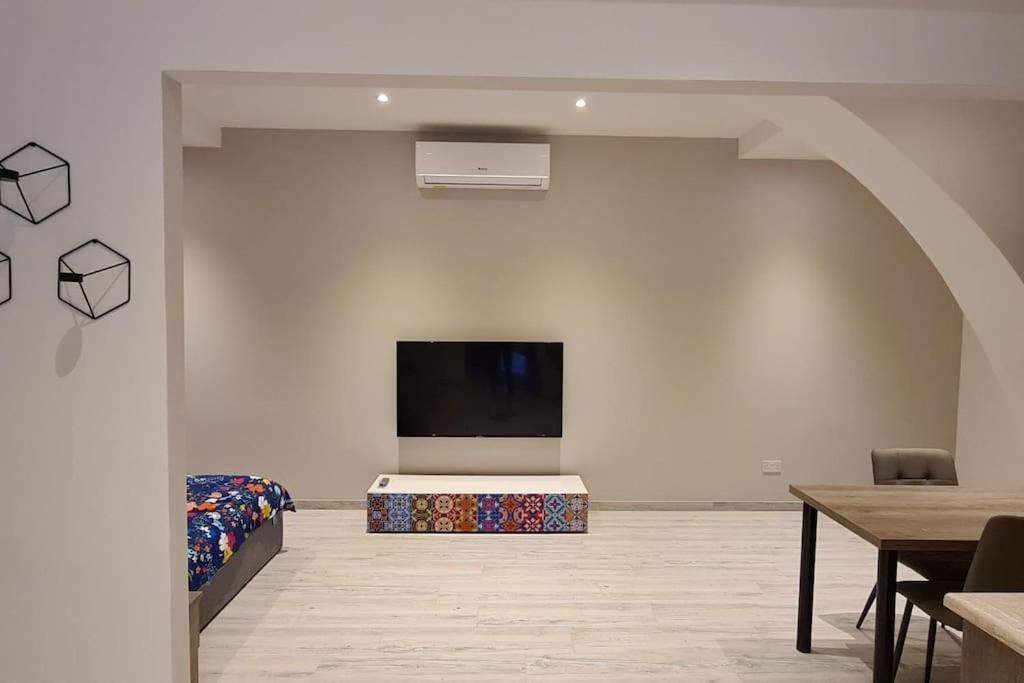 Highly Finished Studio Home In La Valette Extérieur photo